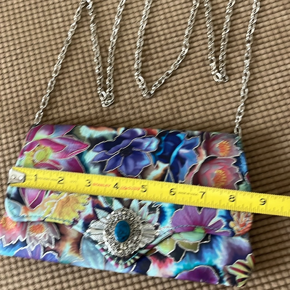 Kemestry leather hand tooled exquisite silver trim long chain purse/clutch NWOT - Picture 3 of 12